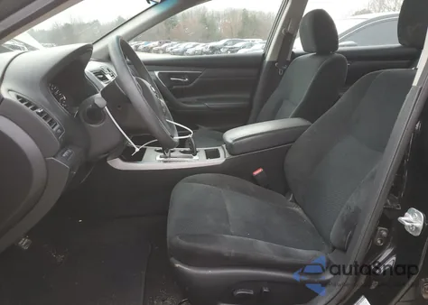 2015 Nissan Altima 2.5 из США, поврежденный, VIN 1N4AL3AP9FC296223